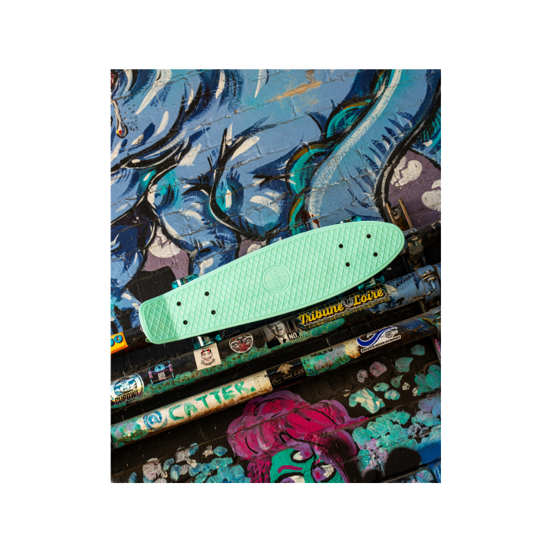 MINT GREEN